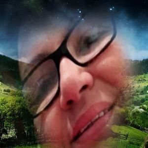 Meet your Posher, Anita